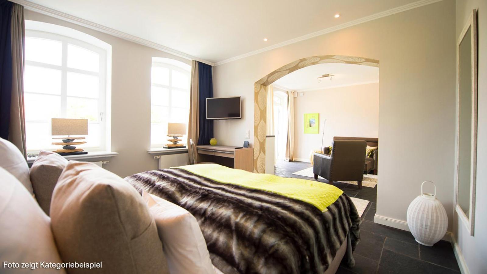 Hotel Hof Galerie Morsum  Bagian luar foto
